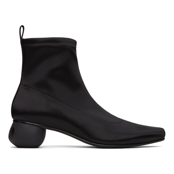 ISSEY MIYAKE | CARVE BOOTS - Picture 1 of 5